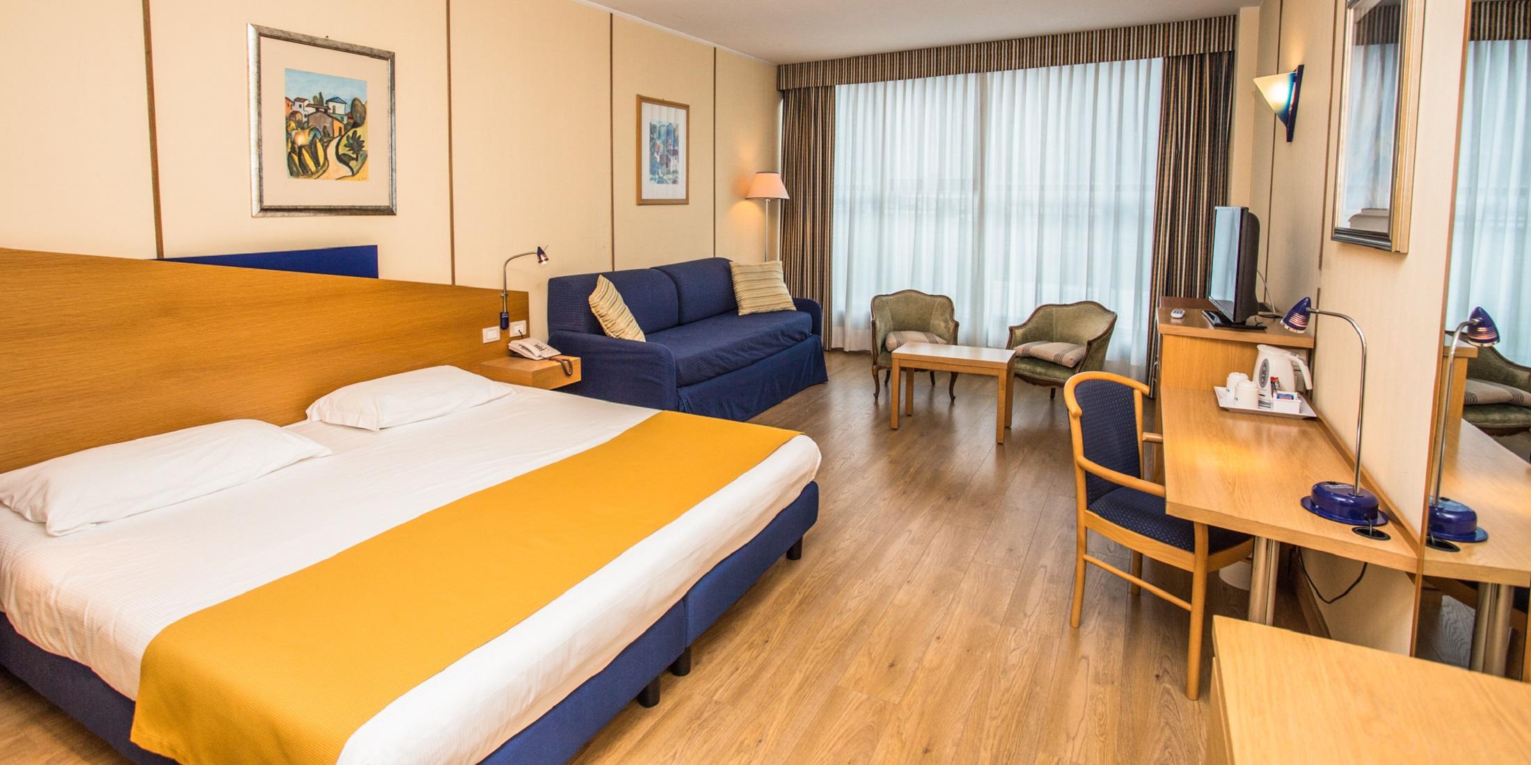 Hotel Express Aosta East Pollein Exterior photo