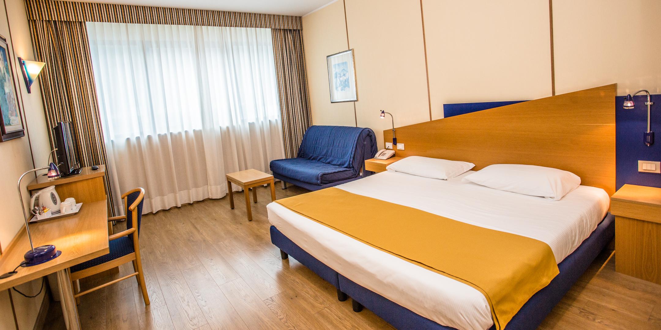 Hotel Express Aosta East Pollein Exterior photo