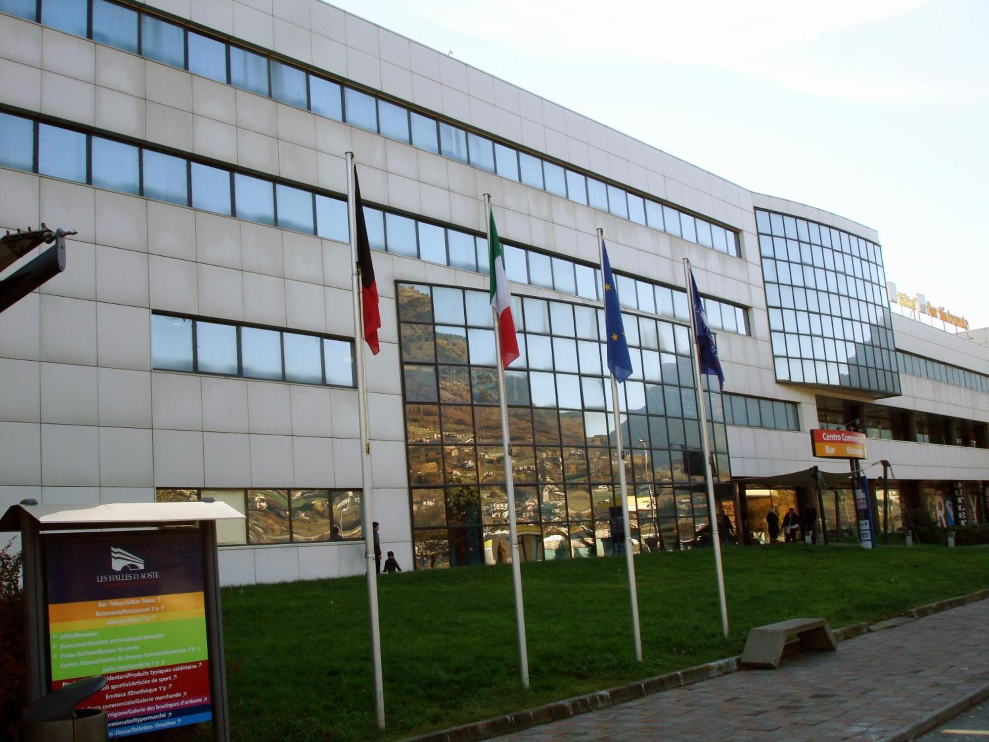 Hotel Express Aosta East Pollein Exterior photo