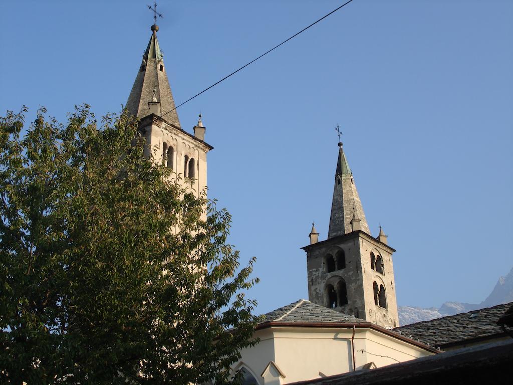 Hotel Express Aosta East Pollein Exterior photo